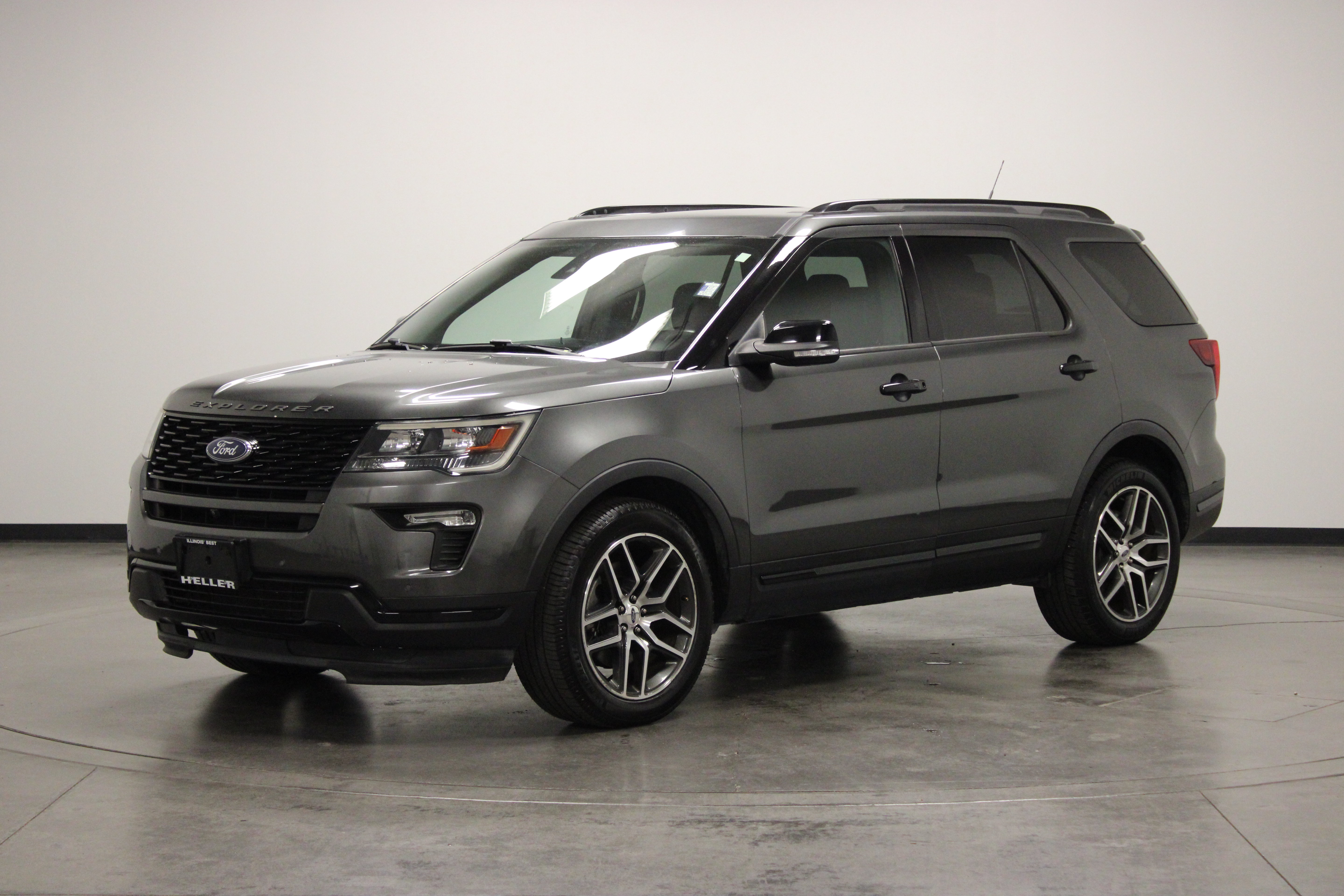 Used 2018 Ford Explorer Sport w/ Equipment Group 401A AWD/4WD image 4