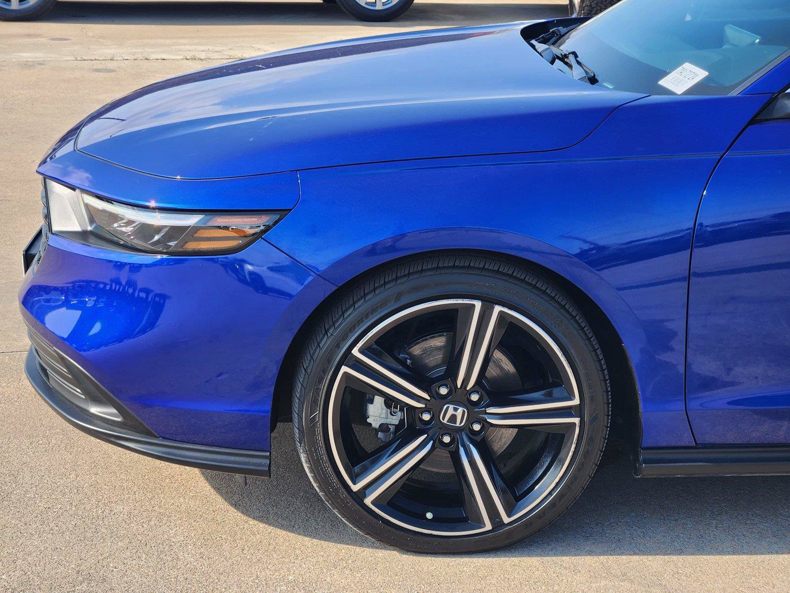 Used 2025 Honda Accord Sport image 7