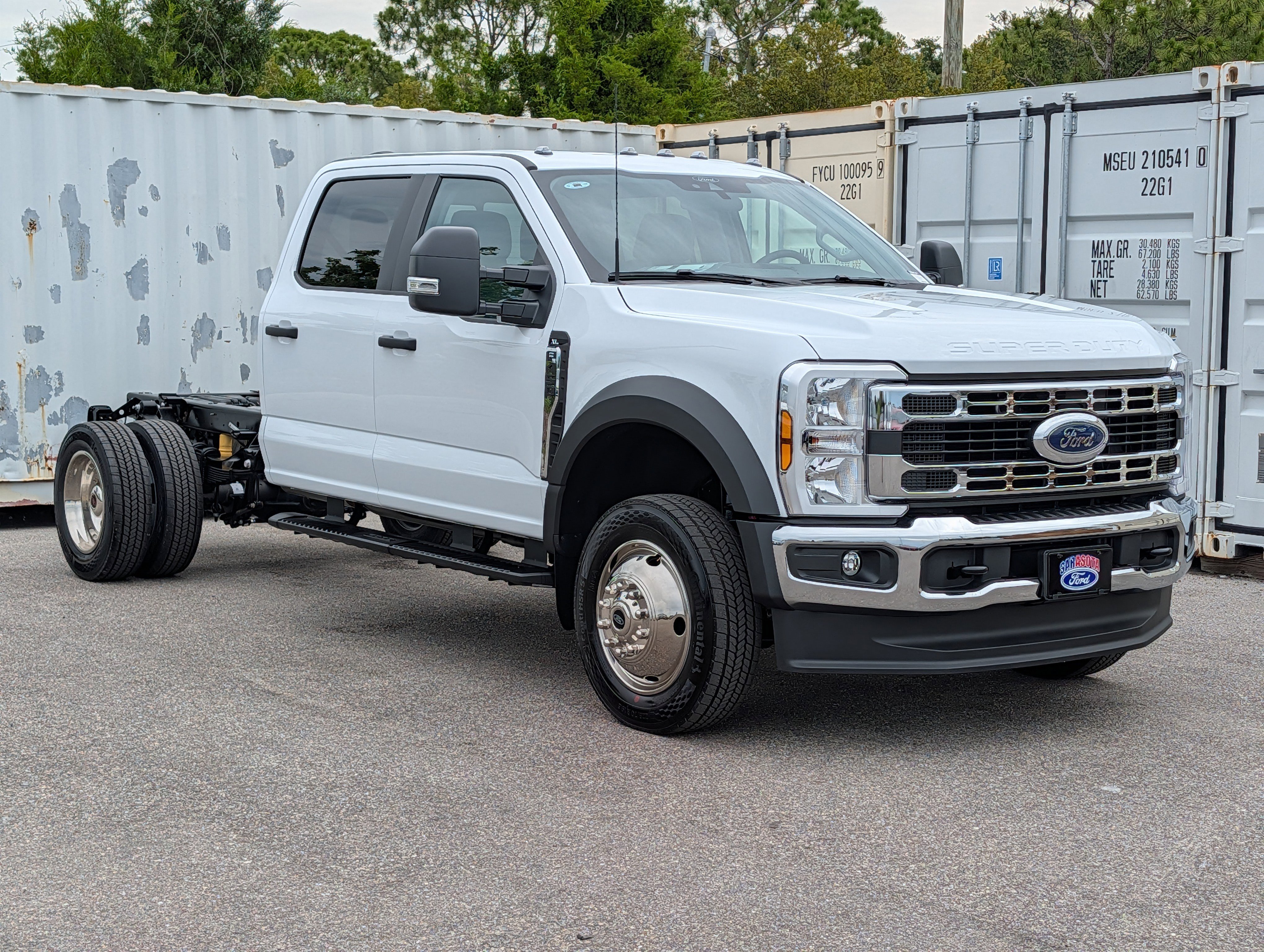 New 2026 Ford F450 XL w/ XL Chrome Package AWD/4WD image 3