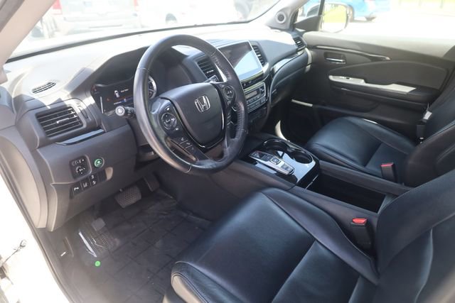 Used 2017 Honda Pilot Touring image 9
