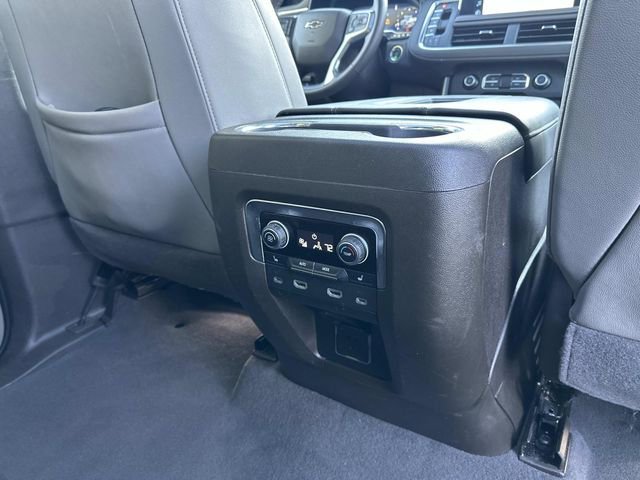 Used 2023 Chevrolet Tahoe Z71 w/ Luxury Package AWD/4WD image 16