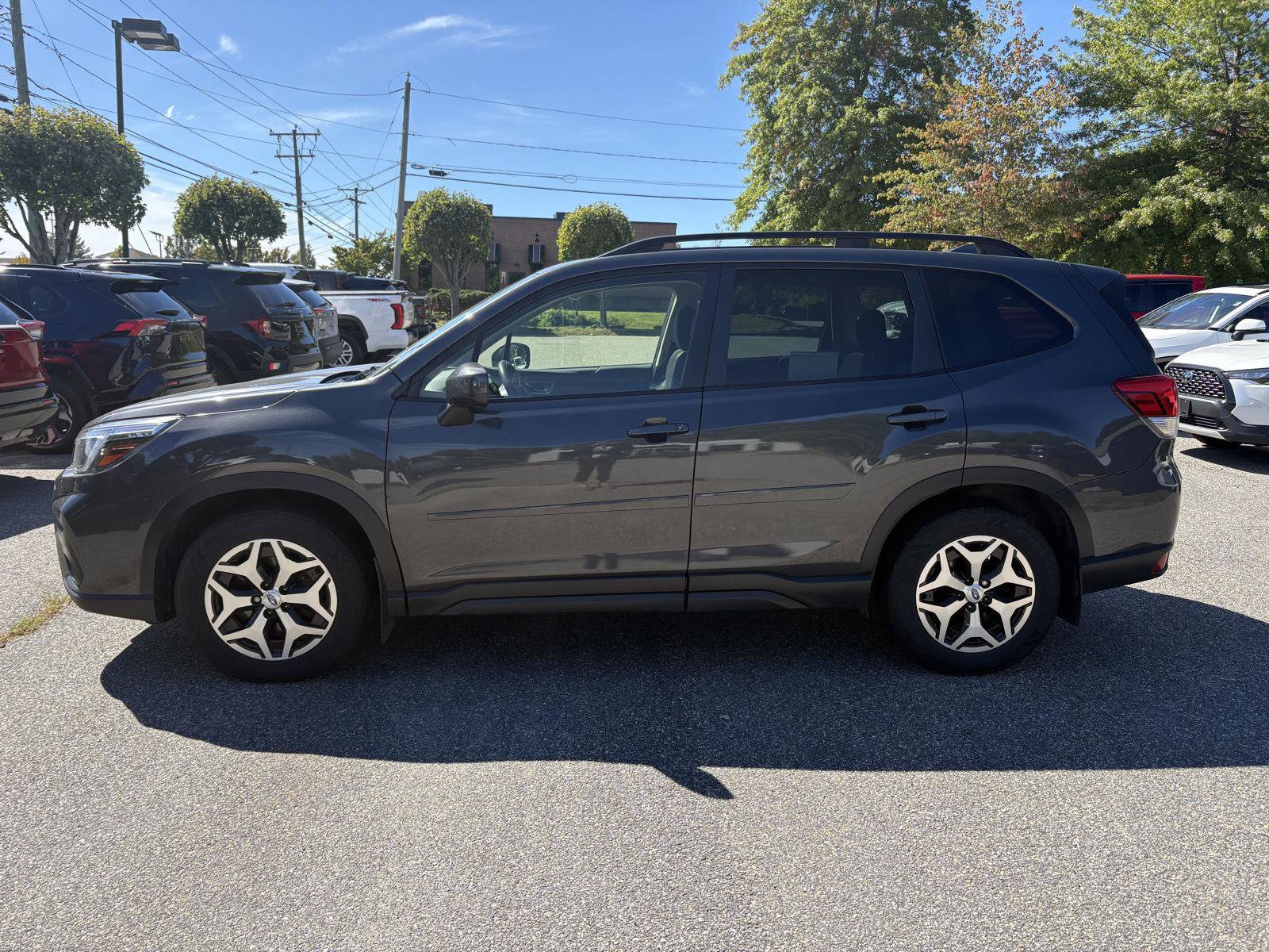 Used 2021 Subaru Forester Premium AWD/4WD image 4