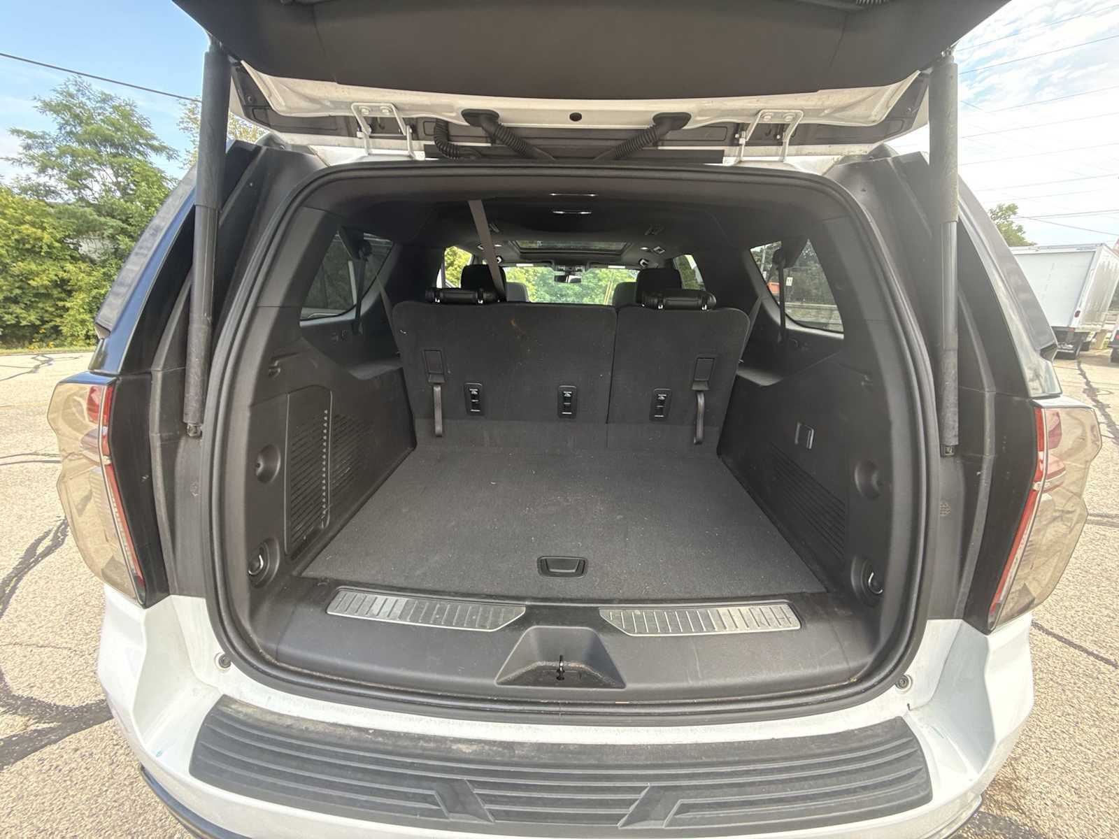 Certified 2021 Chevrolet Suburban Z71 AWD/4WD image 27
