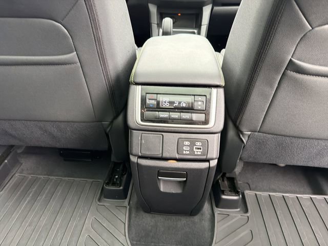 Used 2025 Subaru Ascent Onyx Edition AWD/4WD image 22