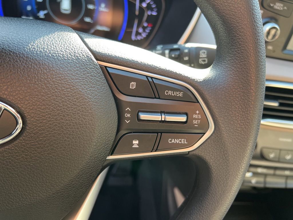 Used 2020 Hyundai Santa Fe SEL w/ Cargo Package FWD image 15