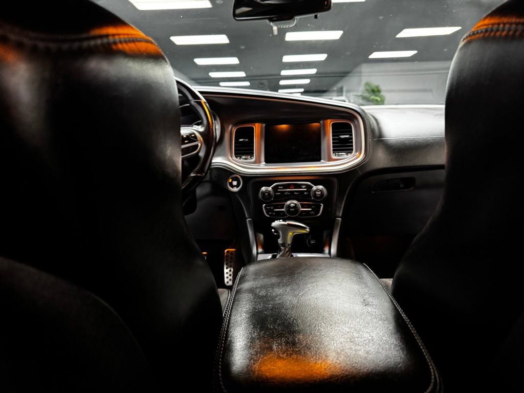 Used 2020 Dodge Charger R/T w/ Plus Group RWD image 41
