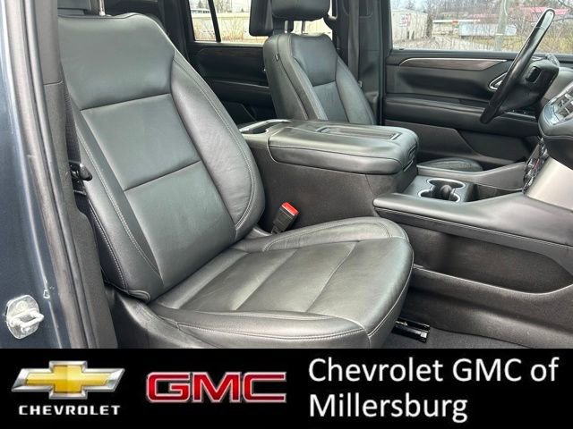 Used 2021 Chevrolet Suburban Z71 w/ Luxury Package image 31