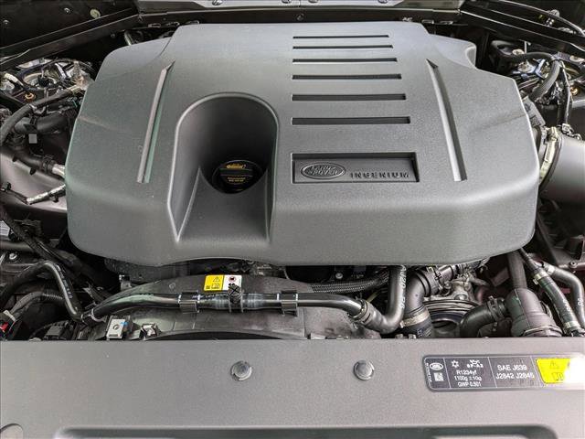 New 2026 Land Rover Defender 130 X-Dynamic SE image 17