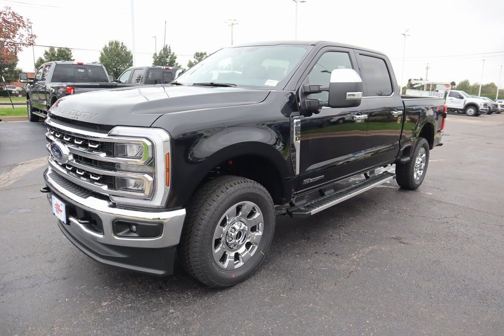New 2026 Ford F250 Lariat w/ Chrome Package image 11