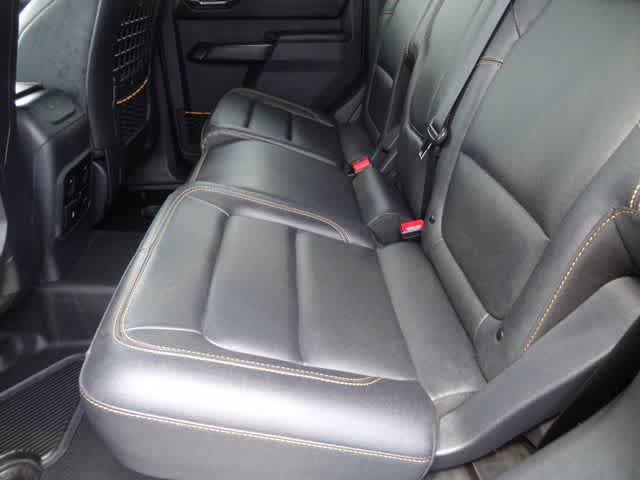 Used 2024 Ford Bronco Badlands AWD/4WD image 8
