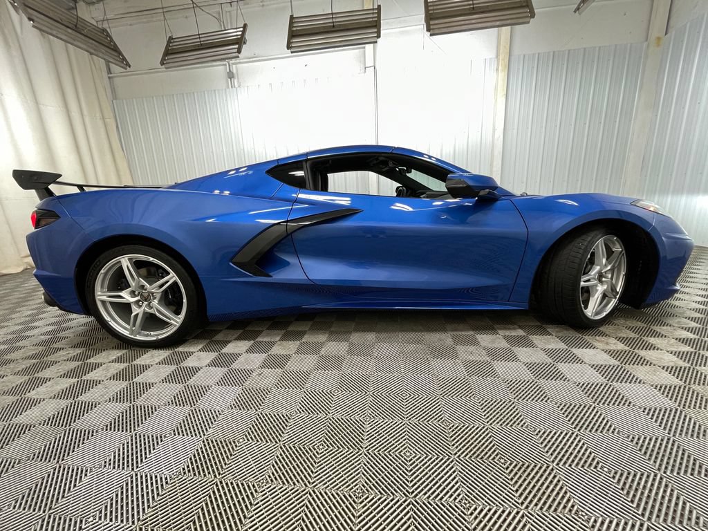 Used 2021 Chevrolet Corvette Stingray Preferred Cpe w/ Battery Protection Package RWD image 18