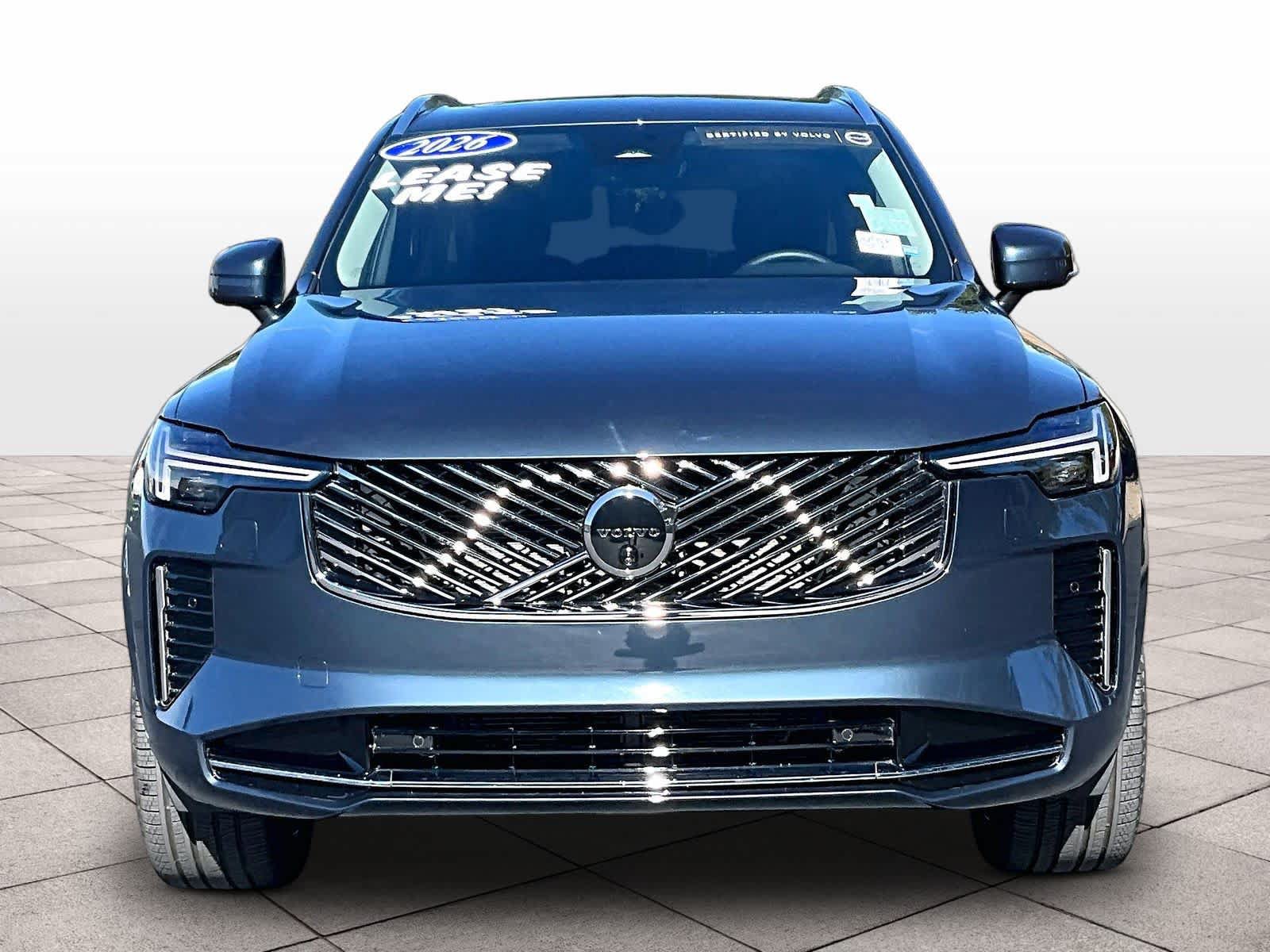 Used 2026 Volvo XC90 B5 Plus w/ Protection Package AWD/4WD image 3