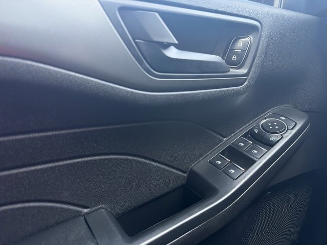 Used 2023 Ford Escape Active image 25