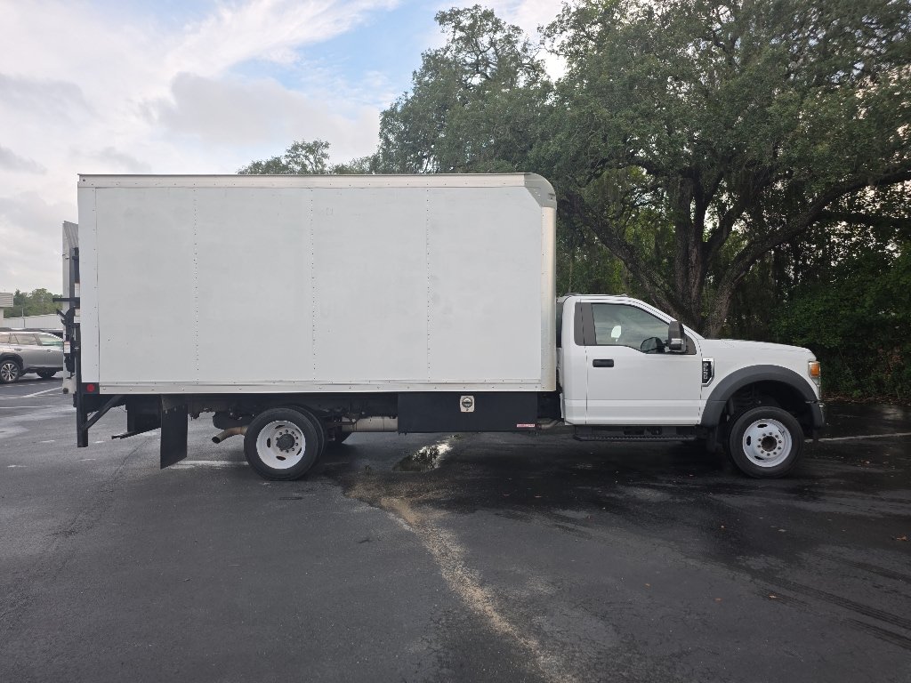 Certified 2022 Ford F550 2WD Regular Cab Super Duty image 2