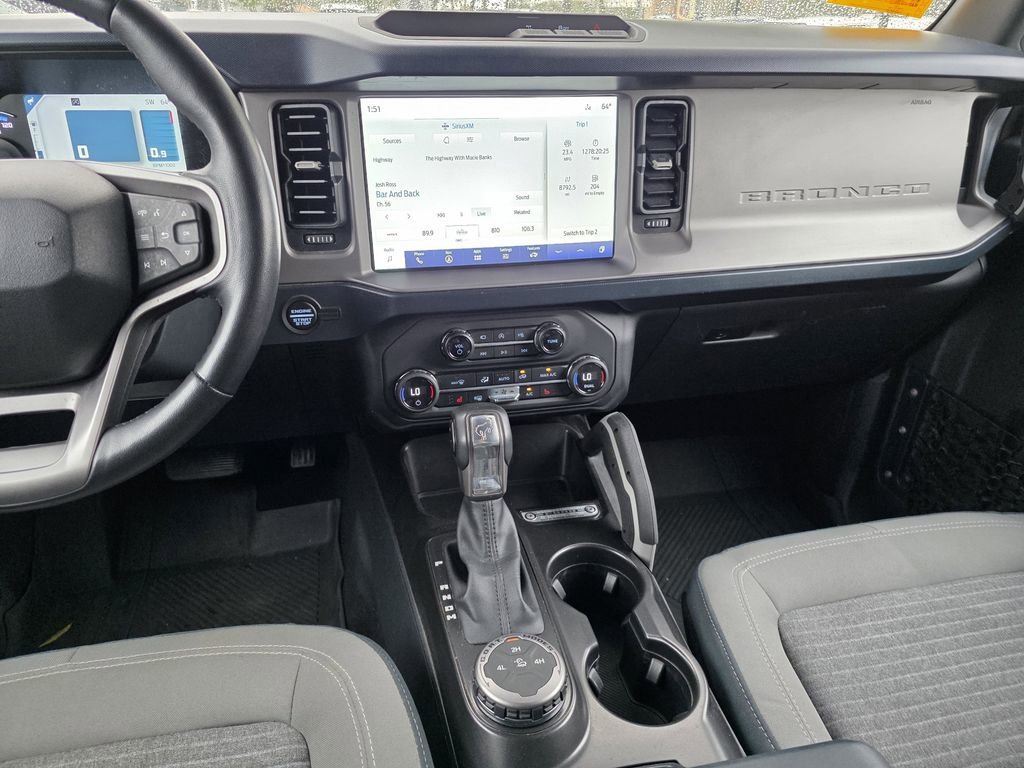 Used 2023 Ford Bronco Outer Banks image 12