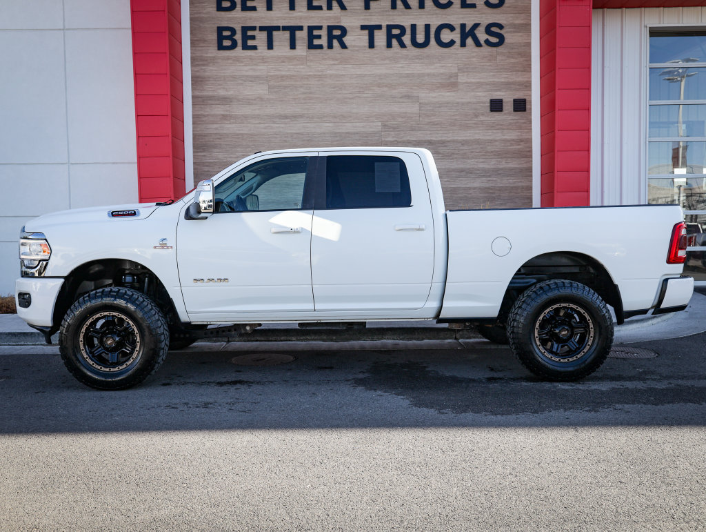Used 2024 RAM 2500 Laramie AWD/4WD image 7