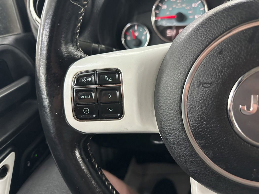 Used 2014 Jeep Wrangler Unlimited Sahara AWD/4WD image 37