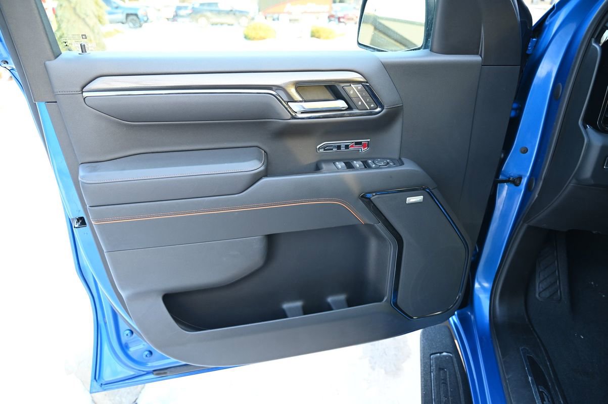 Used 2022 GMC Sierra 1500 AT4 w/ AT4 Premium Package image 15