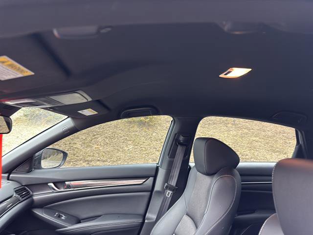 Used 2022 Honda Accord Sport image 15