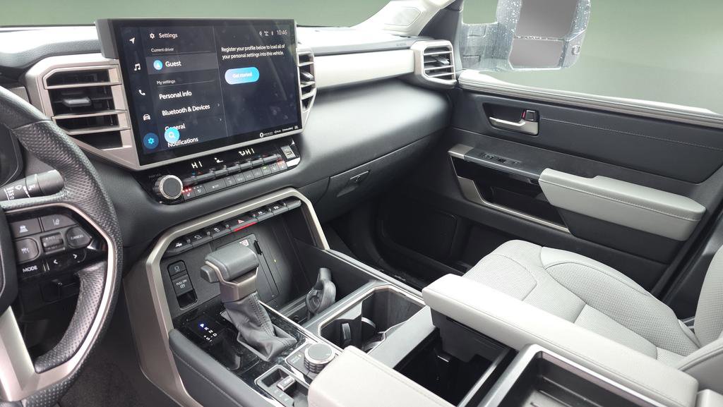 Used 2022 Toyota Tundra Limited image 25