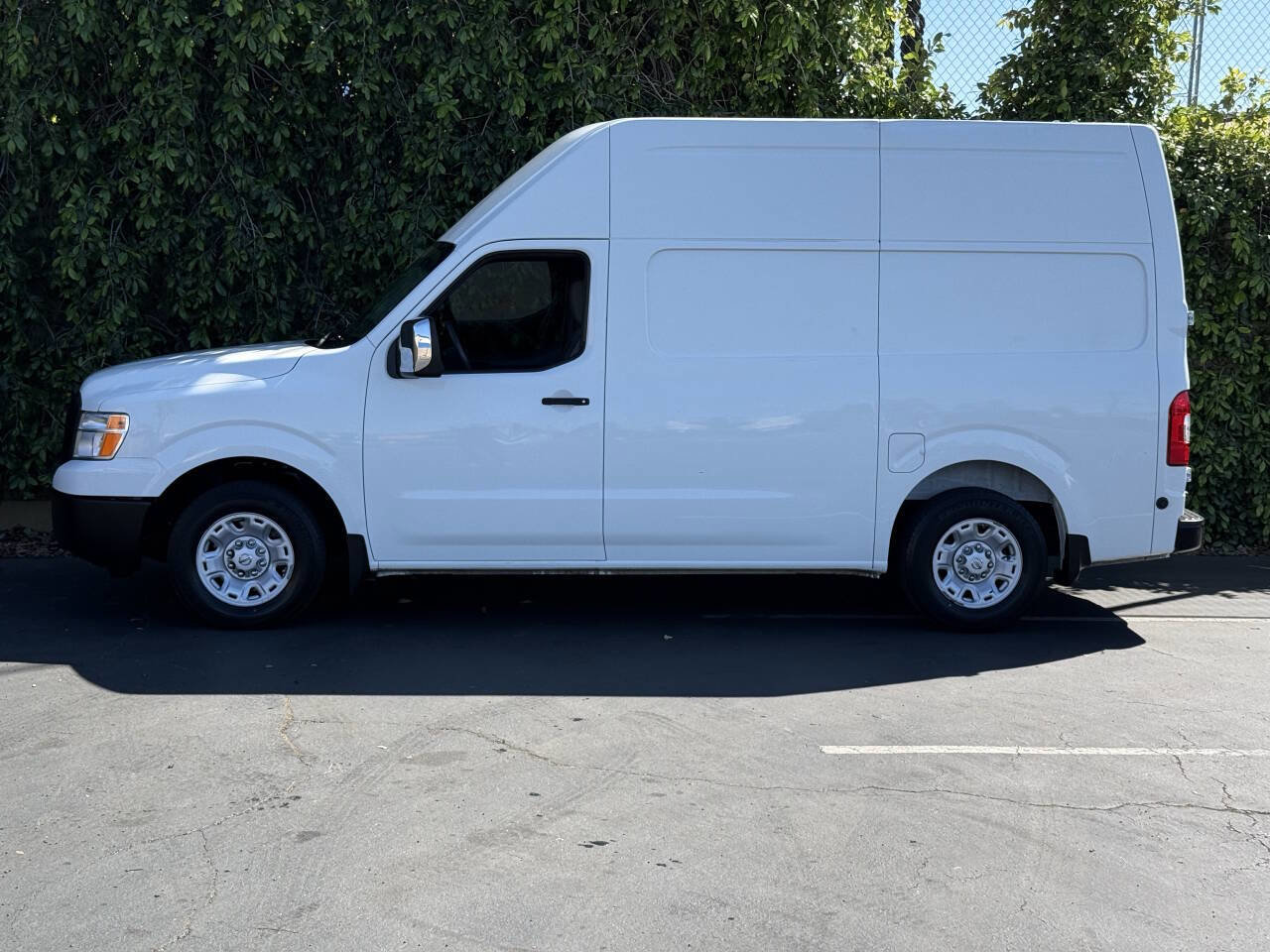 Used 2018 Nissan NV 2500 SV w/ Navigation Package RWD image 5
