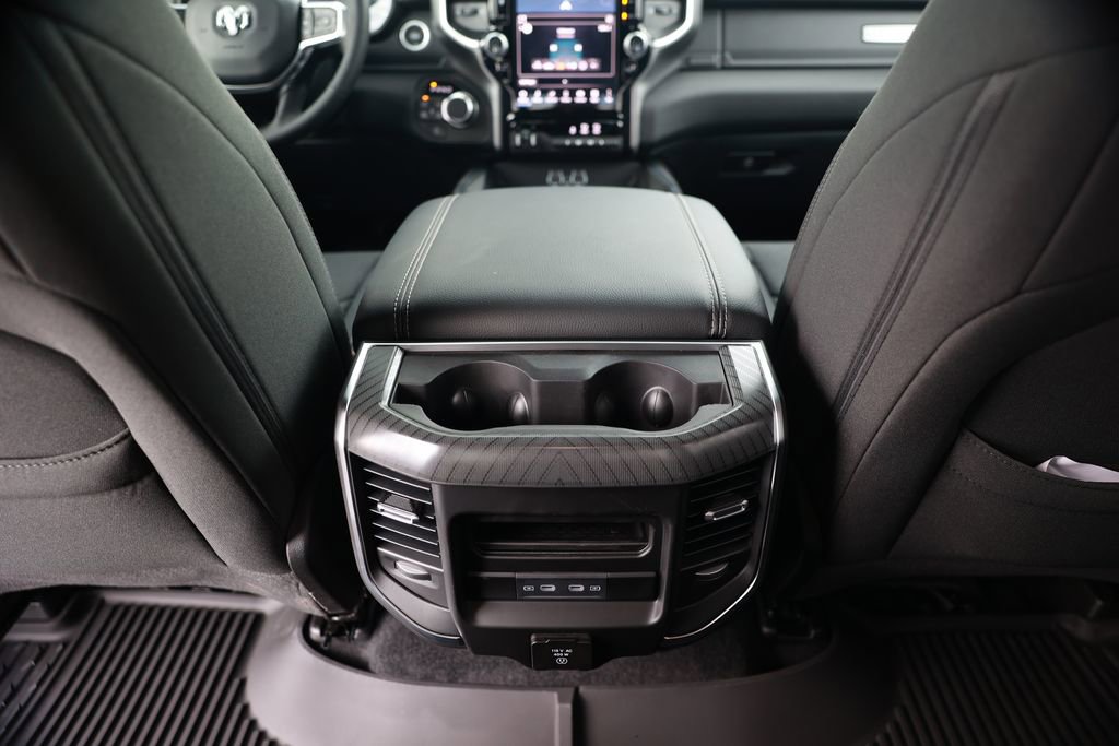 New 2026 RAM 1500 4x4 Crew Cab image 28