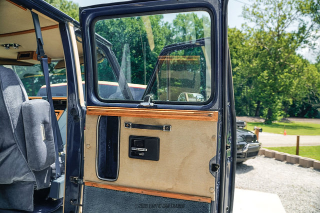 Used 1988 Chevrolet G20 RWD image 76