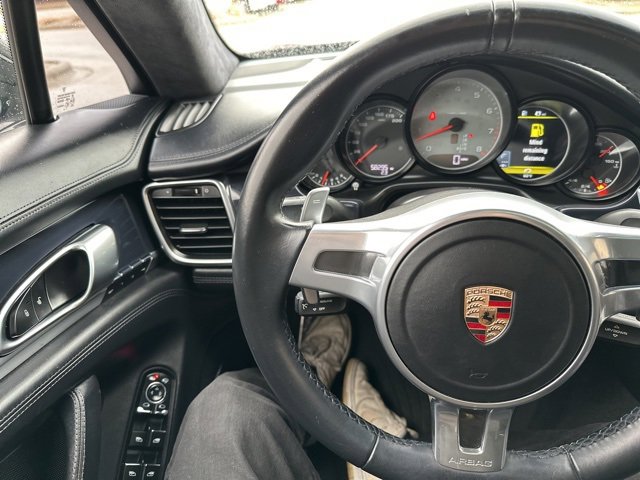 Used 2015 Porsche Panamera 4S Executive image 26