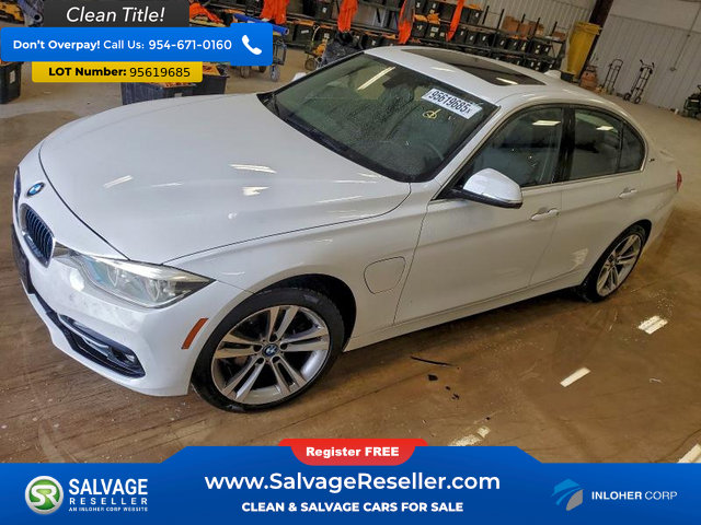 Used 2018 BMW 330e w/ Convenience Package image 1