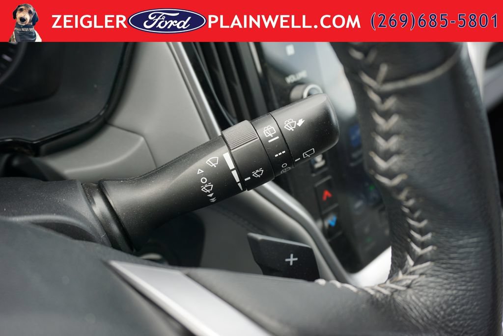 Used 2023 Subaru Outback Premium AWD/4WD image 25