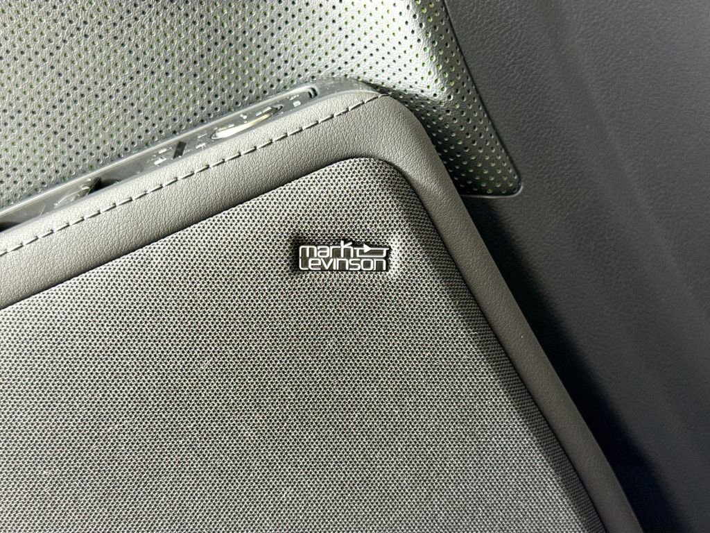 Used 2025 Lexus GX 550 image 22