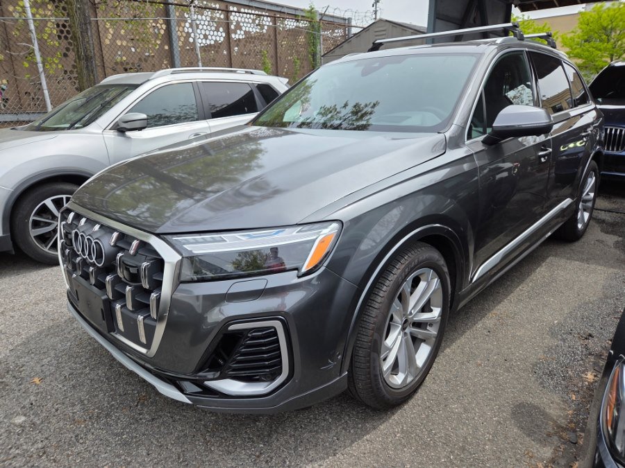 Used 2025 Audi Q7 3.0T Prestige w/ Prestige Package