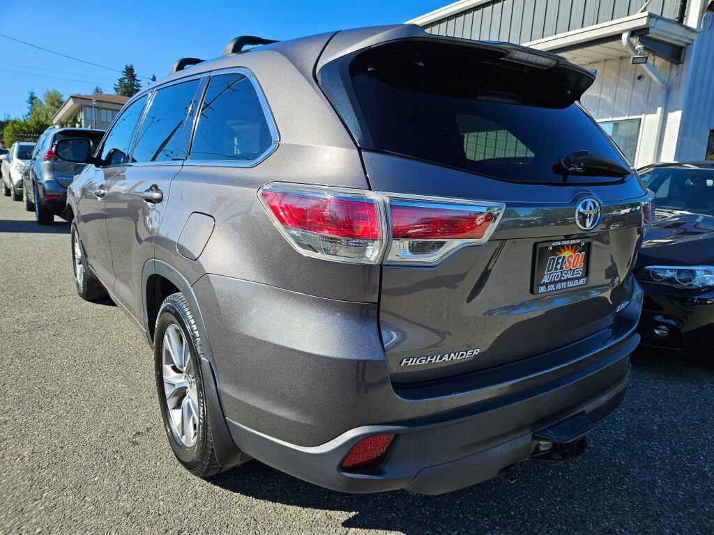 Used 2016 Toyota Highlander Plus image 12