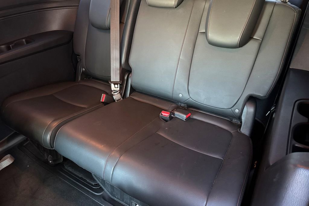 Certified 2025 Honda Odyssey Sport-L image 18