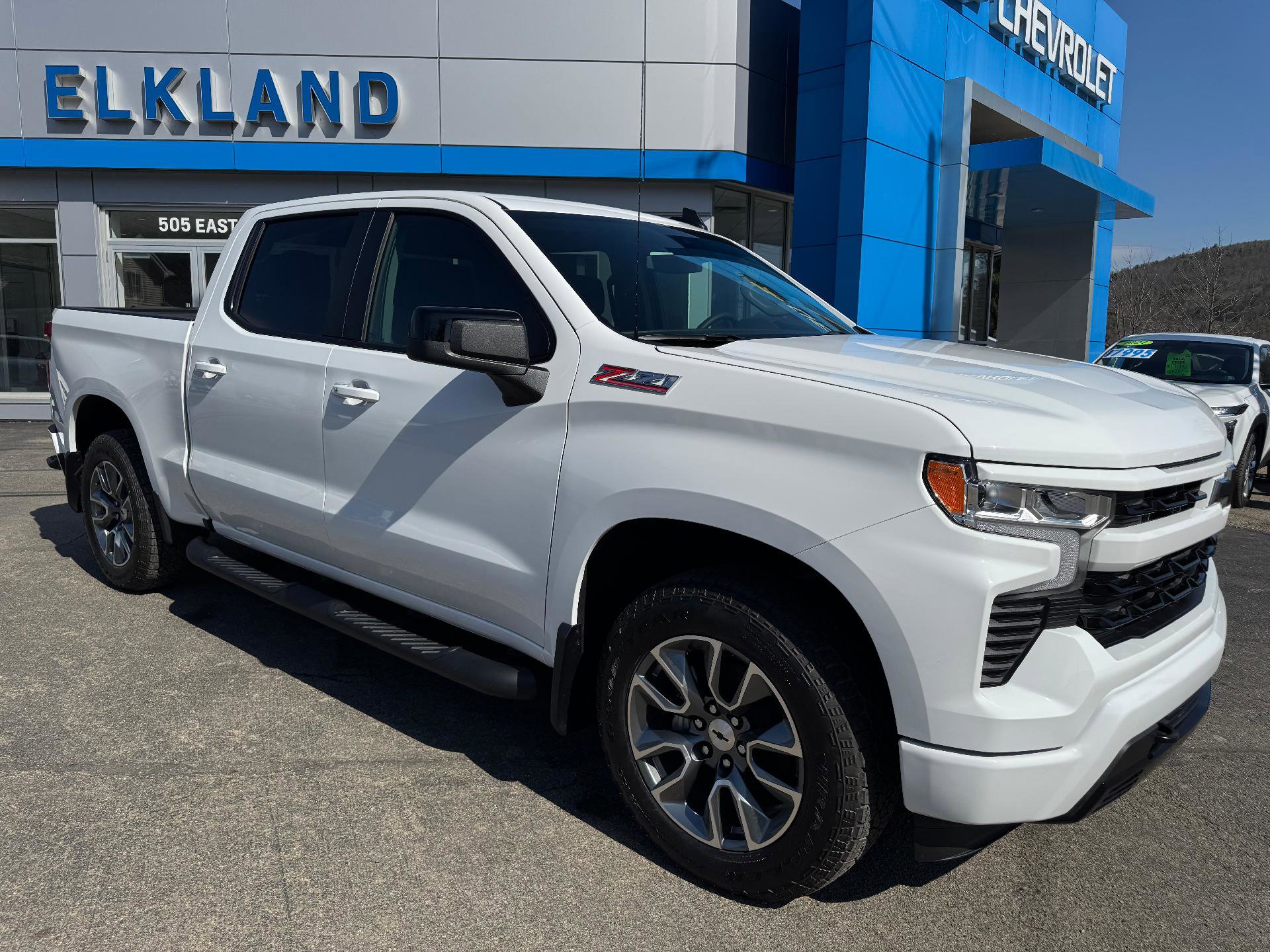 New 2026 Chevrolet Silverado 1500 RST AWD/4WD image 6