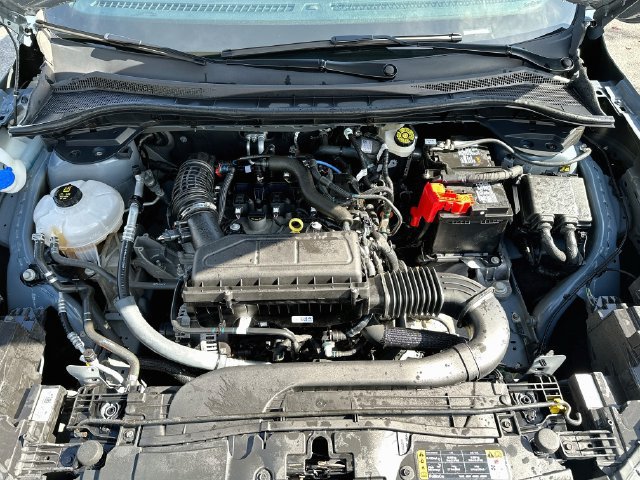 Used 2024 Ford Escape ST-Line w/ Tech Pack #1 AWD/4WD image 31