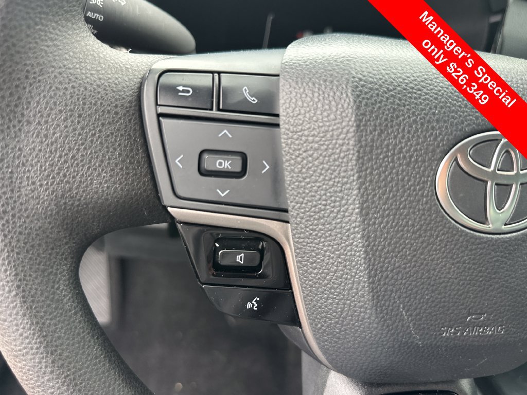 Used 2025 Toyota Camry LE AWD/4WD image 35