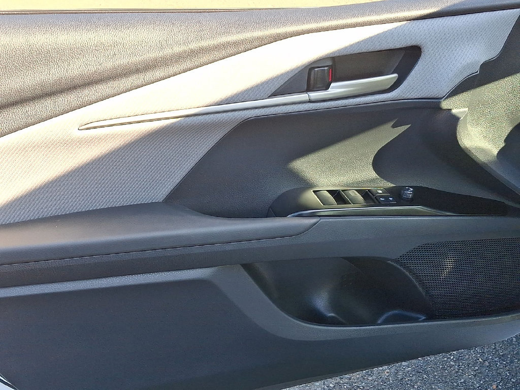 Certified 2026 Toyota Camry SE w/ Convenience Package FWD image 13