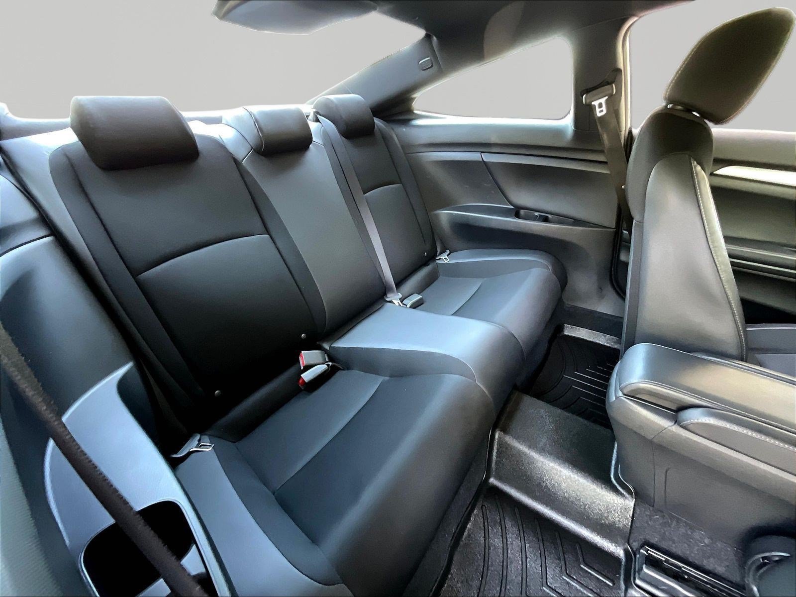 Used 2020 Honda Civic Sport image 23