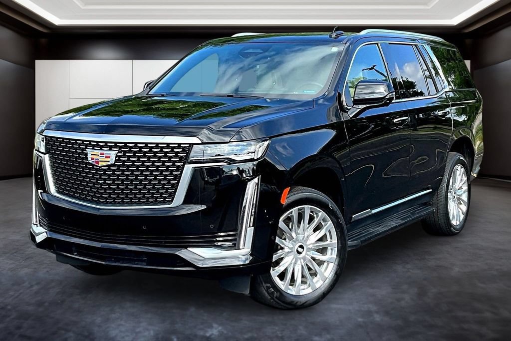 Used 2023 Cadillac Escalade Premium Luxury w/ LPO, Floor Liner Package AWD/4WD image 3