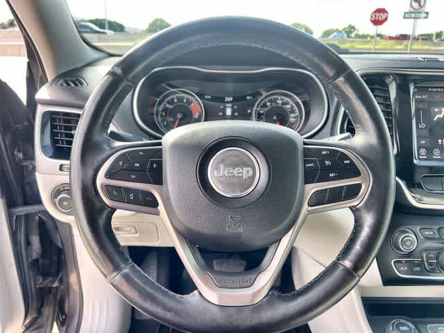 Used 2019 Jeep Cherokee Limited AWD/4WD image 17