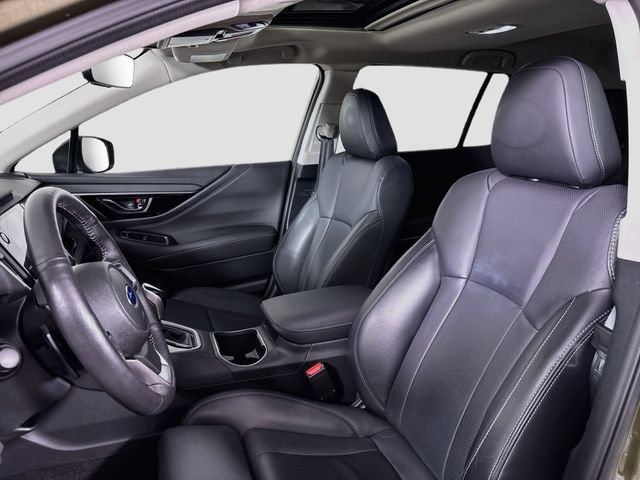 Certified 2025 Subaru Outback Limited AWD/4WD image 24