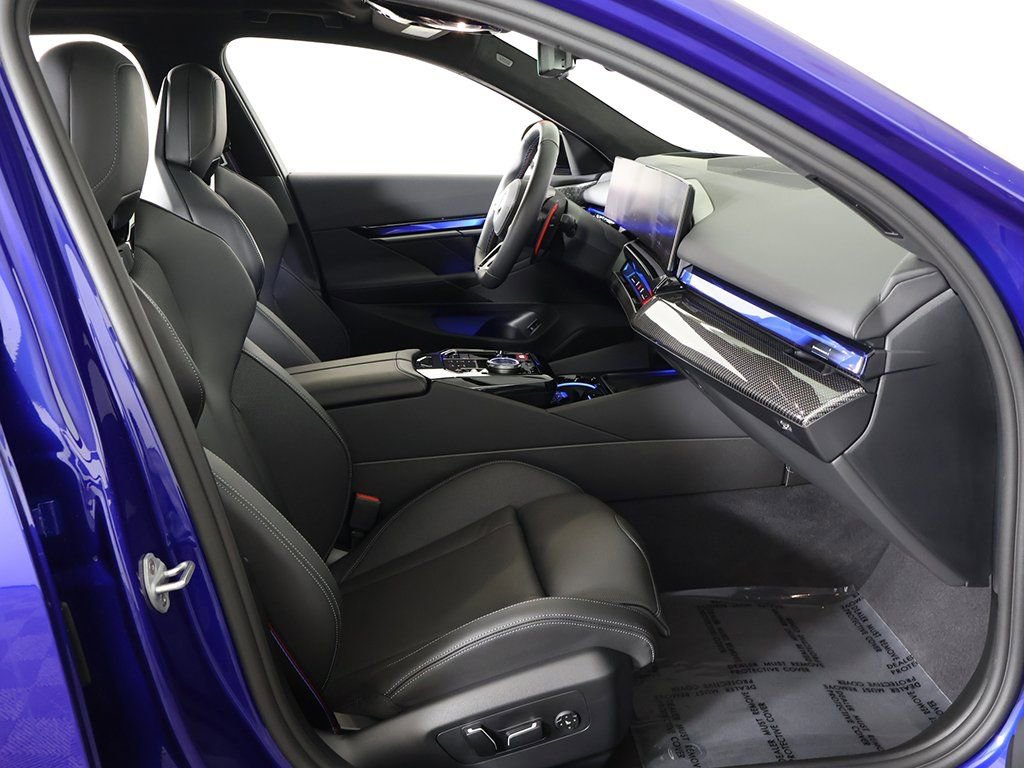 Used 2025 BMW M5 Touring AWD/4WD image 37