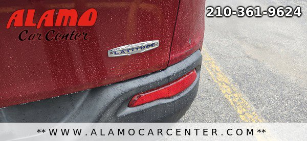 Used 2017 Jeep Cherokee Latitude FWD image 13