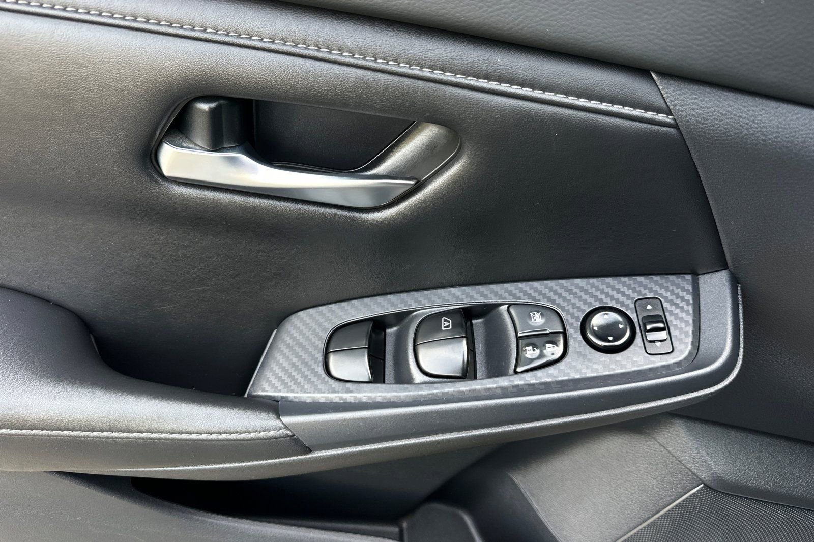 Used 2022 Nissan Sentra SV image 10