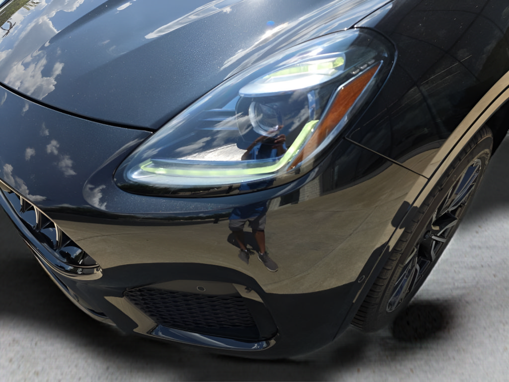 New 2025 Maserati Grecale GT AWD/4WD image 9
