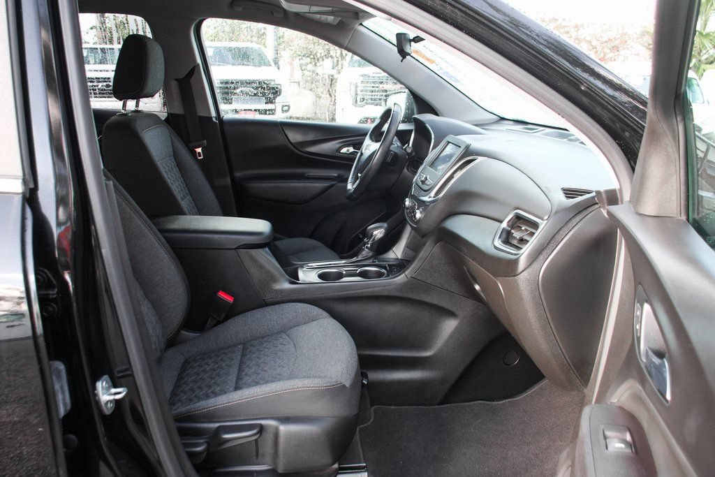 Used 2022 Chevrolet Equinox LT w/ Driver Convenience Package FWD image 38