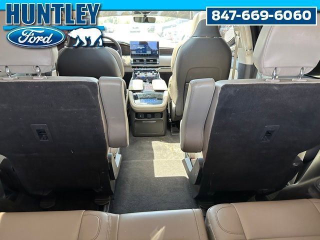 Used 2022 Lincoln Navigator Reserve image 13