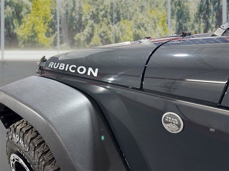 Used 2017 Jeep Wrangler Unlimited Rubicon w/ Max Tow Package image 21