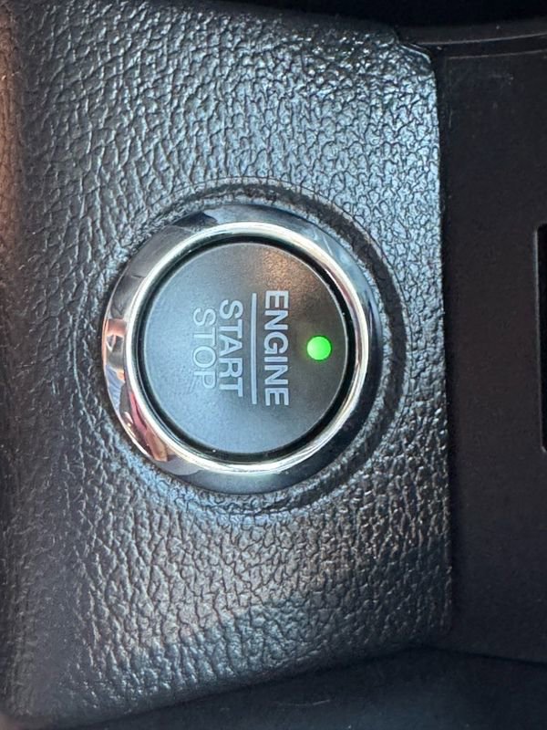 Used 2019 Ford F250 Lariat w/ Lariat Ultimate Package image 31